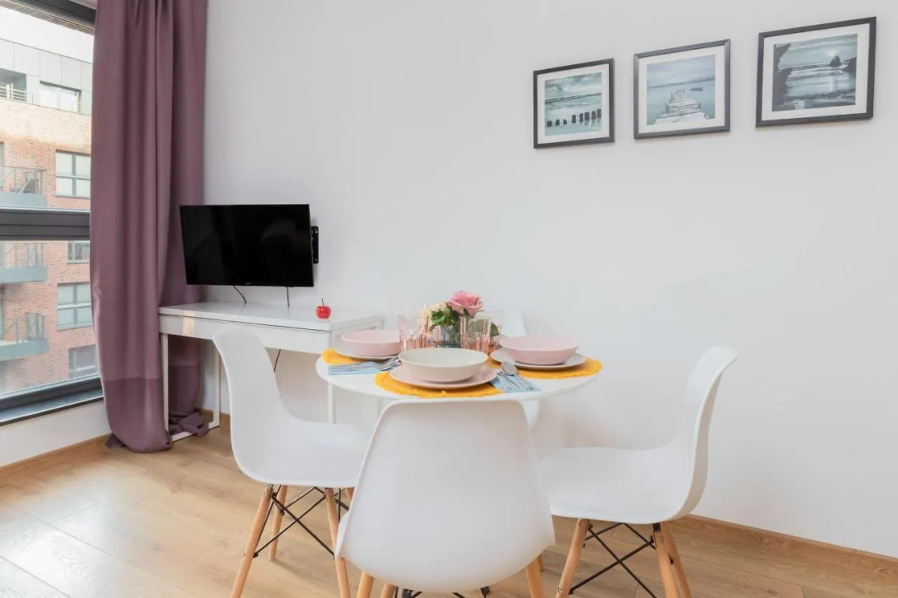 Browar Gdanski Apartments By Renters