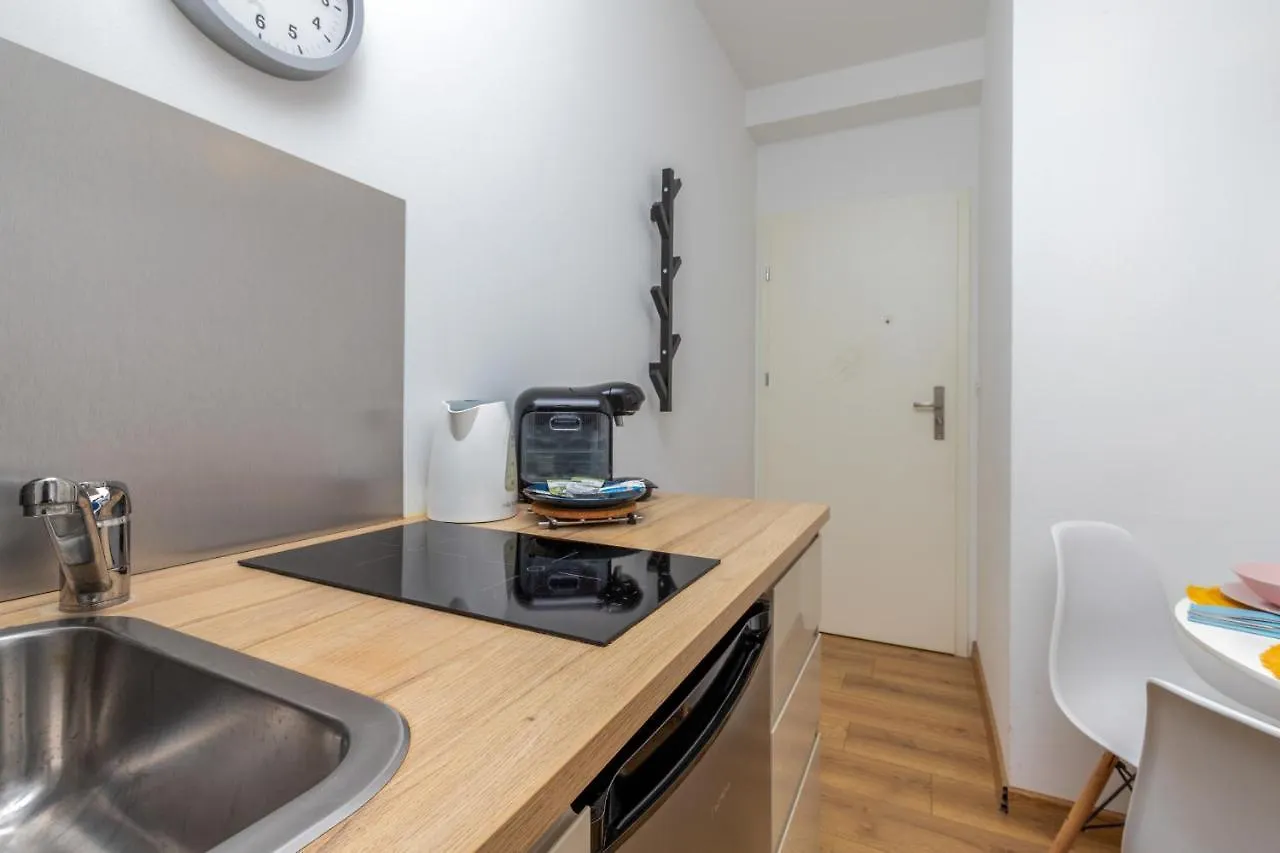 Browar Gdanski Apartments By Renters